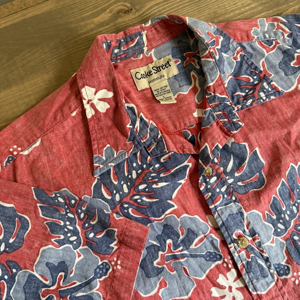 Coole Street Honolulu‎ Men's Large Floral Vintage Short Sleeve Button Up Shirt
